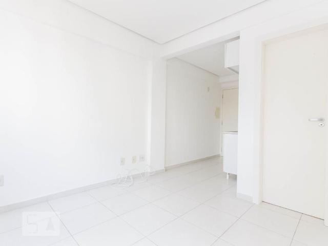 Kitnet aluguel em Centro Histórico, Porto Alegre