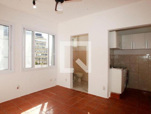 Kitnet aluguel em Centro Histórico, Porto Alegre