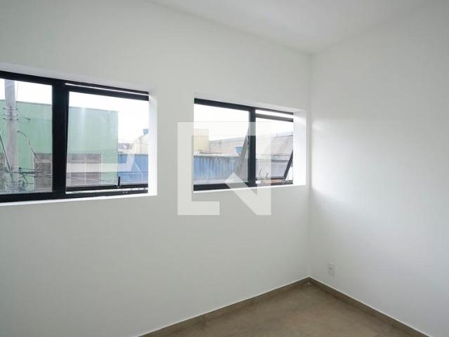 Kitnet aluguel em Região Imediata de São Paulo, Região Metropolitana de São Paulo