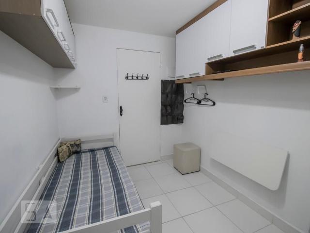 Kitnet aluguel em Região Imediata de São Paulo, Região Metropolitana de São Paulo