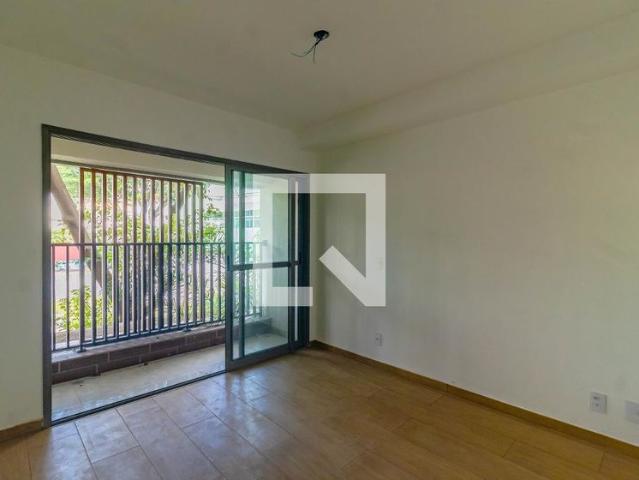 Kitnet aluguel em Região Imediata de São Paulo, Região Metropolitana de São Paulo