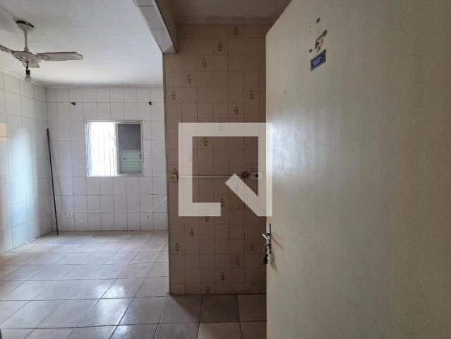 Kitnet aluguel em Região Imediata de Santos, Região Metropolitana da Baixada Santista