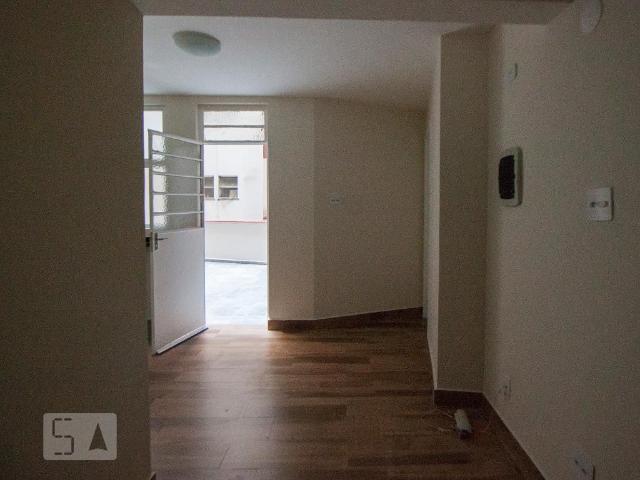 Kitnet aluguel em Região Imediata de São Paulo, Região Metropolitana de São Paulo