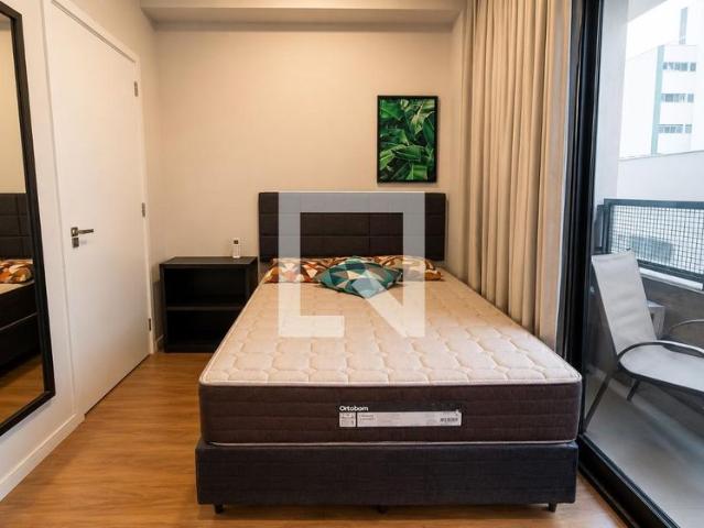 Kitnet venda em Região Imediata de São Paulo, Região Metropolitana de São Paulo