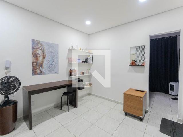 Kitnet aluguel em Região Imediata de São Paulo, Região Metropolitana de São Paulo