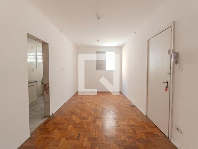 Kitnet venda em Região Imediata de São Paulo, Região Metropolitana de São Paulo