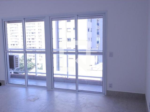 Kitnet aluguel em Região Imediata de São Paulo, Região Metropolitana de São Paulo
