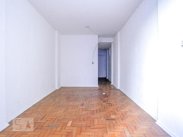 Kitnet aluguel em Região Imediata de São Paulo, Região Metropolitana de São Paulo