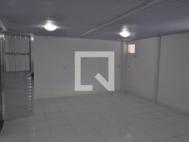 Kitnet aluguel em Região Geográfica Imediata do Rio de Janeiro, Região Metropolitana do Rio de Janeiro