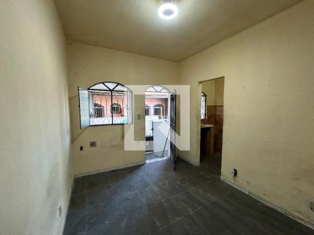 Kitnet aluguel em Região Geográfica Imediata do Rio de Janeiro, Região Metropolitana do Rio de Janeiro