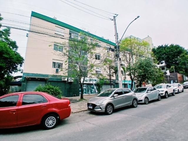 Kitnet aluguel em Passo da Areia, Porto Alegre