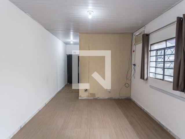 Kitnet aluguel em Regional Centro-Sul, Belo Horizonte