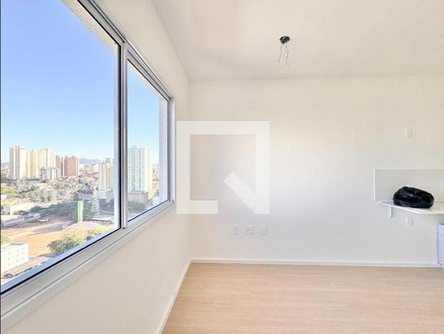 Kitnet aluguel em Região Imediata de São Paulo, Região Metropolitana de São Paulo