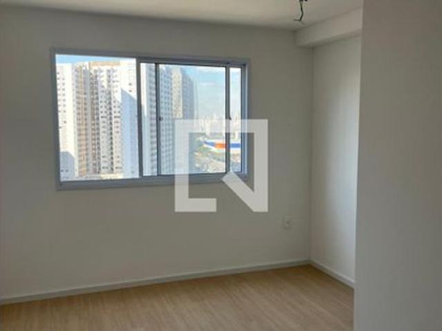 Kitnet aluguel em Região Imediata de São Paulo, Região Metropolitana de São Paulo