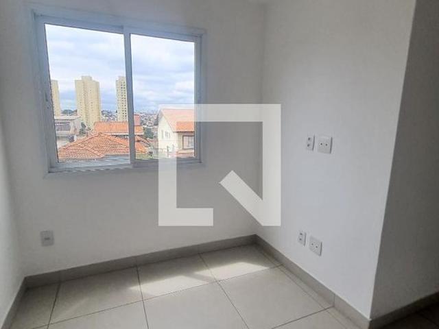 Kitnet aluguel em Região Imediata de São Paulo, Região Metropolitana de São Paulo