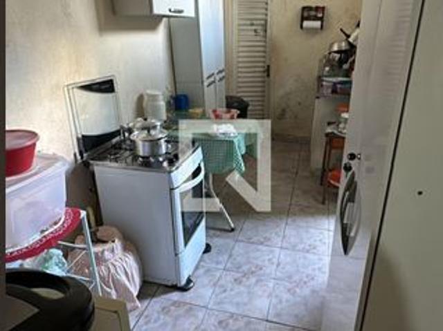 Kitnet aluguel em Região Geográfica Imediata de Belo Horizonte, Região Metropolitana de Belo Horizonte