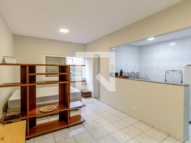 Kitnet aluguel em Região Imediata de São Paulo, Região Metropolitana de São Paulo