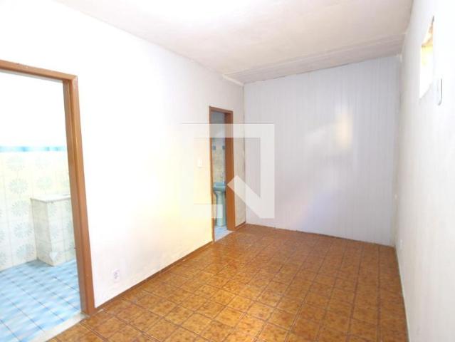 Kitnet aluguel em Região Geográfica Imediata do Rio de Janeiro, Região Metropolitana do Rio de Janeiro