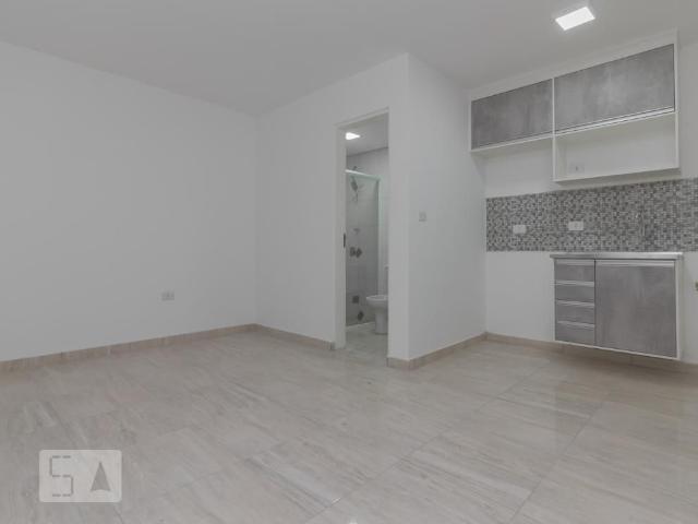 Kitnet aluguel em Região Imediata de São Paulo, Região Metropolitana de São Paulo