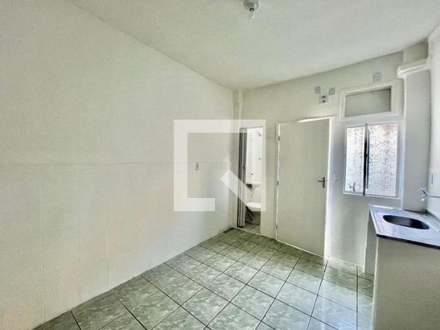 Kitnet aluguel em Região Geográfica Imediata do Rio de Janeiro, Região Metropolitana do Rio de Janeiro