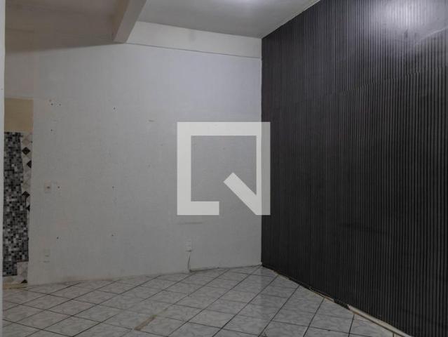 Kitnet aluguel em Região Geográfica Imediata de Belo Horizonte, Região Metropolitana de Belo Horizonte