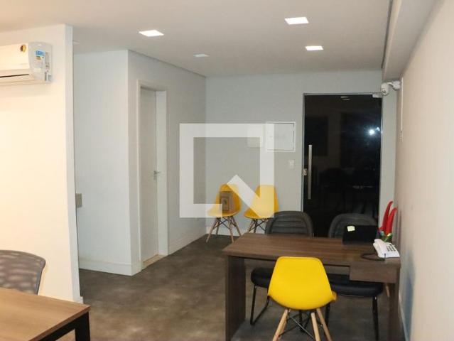 Kitnet aluguel em Região Imediata de São Paulo, Região Metropolitana de São Paulo
