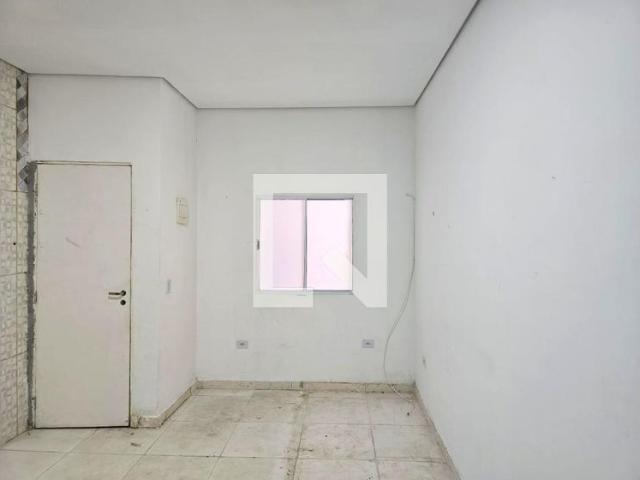 Kitnet aluguel em Região Imediata de São Paulo, Região Metropolitana de São Paulo
