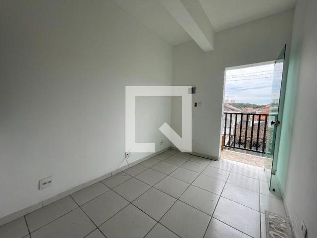 Kitnet aluguel em Região Imediata de São Paulo, Região Metropolitana de São Paulo