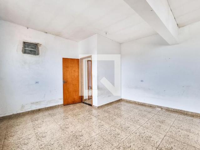 Kitnet aluguel em Região Imediata de São José dos Campos, Região Metropolitana do Vale do Paraíba e Litoral Norte