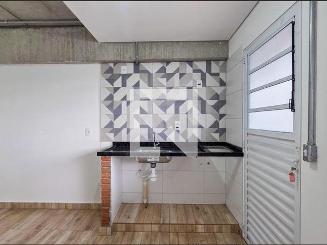 Kitnet aluguel em Região Imediata de São Paulo, Região Metropolitana de São Paulo
