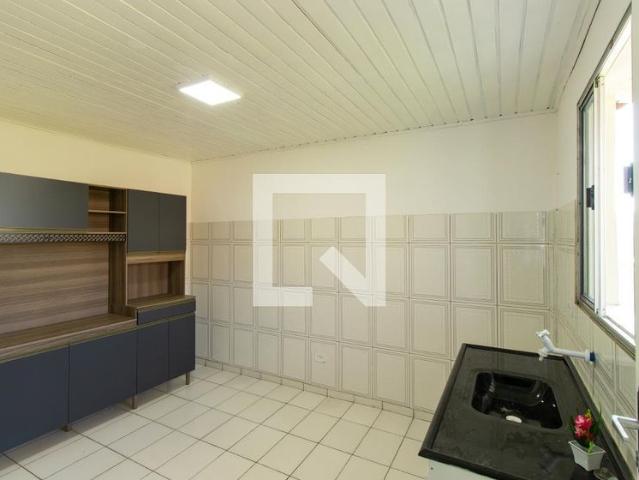 Kitnet aluguel em Região Imediata de São Paulo, Região Metropolitana de São Paulo