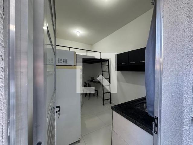 Kitnet aluguel em Região Imediata de São José dos Campos, Região Metropolitana do Vale do Paraíba e Litoral Norte