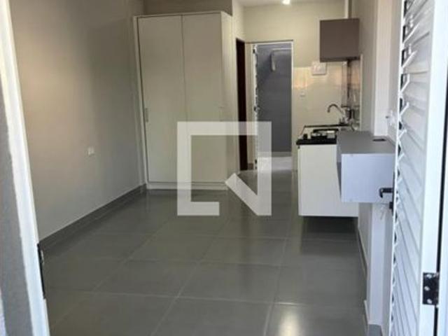Kitnet aluguel em Região Imediata de São José dos Campos, Região Metropolitana do Vale do Paraíba e Litoral Norte