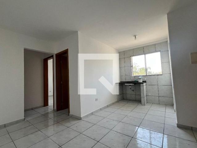 Kitnet aluguel em Jardim Quaresmeira I, Suzano