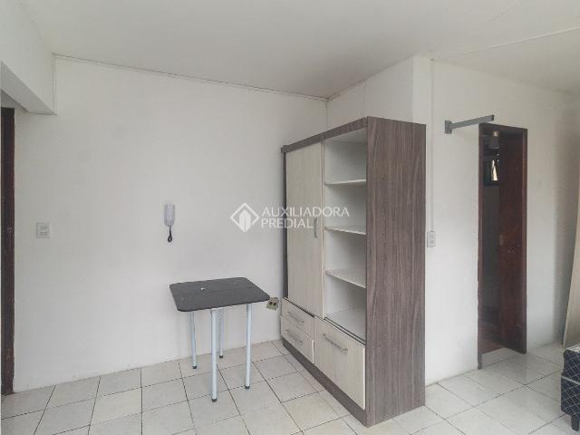 Kitnet aluguel em Centro Histórico, Porto Alegre