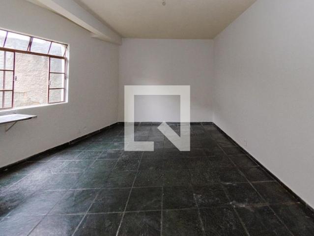 Kitnet aluguel em Região Geográfica Imediata de Belo Horizonte, Região Metropolitana de Belo Horizonte