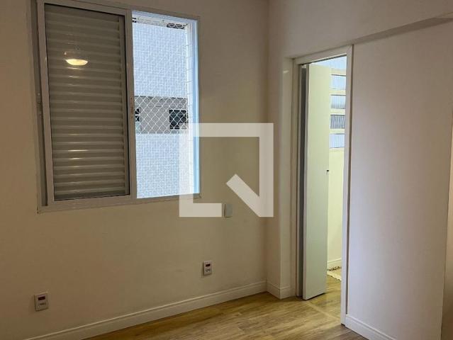 Apartamento aluguel em Região Imediata de Santos, Região Metropolitana da Baixada Santista