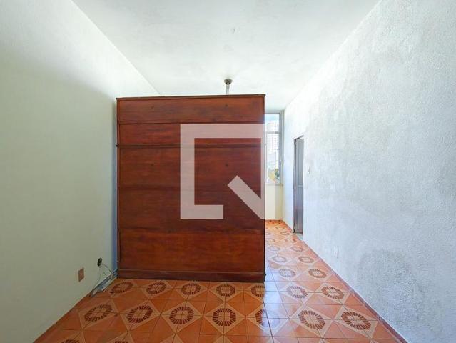 Kitnet aluguel em Laranjeiras, Rio de Janeiro