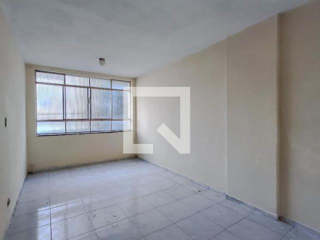 Kitnet aluguel em Região Imediata de São Paulo, Região Metropolitana de São Paulo