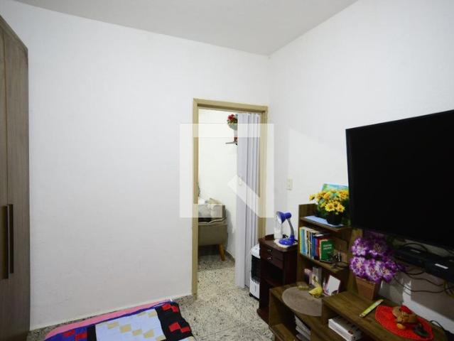 Kitnet aluguel em Região Imediata de São Paulo, Região Metropolitana de São Paulo