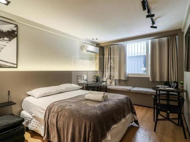 Apartamento venda em Região Geográfica Imediata do Distrito Federal, Região Integrada de Desenvolvimento do Distrito Federal e Entorno