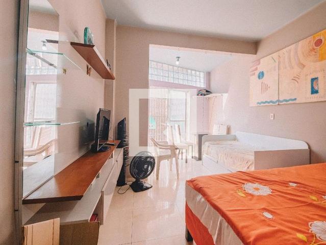 Kitnet aluguel em Região Geográfica Imediata de Salvador, Região Metropolitana de Salvador