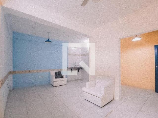 Kitnet aluguel em Saúde, Salvador