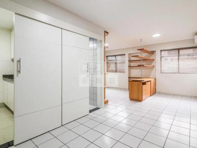 Apartamento venda em Região Geográfica Imediata do Distrito Federal, Região Integrada de Desenvolvimento do Distrito Federal e Entorno