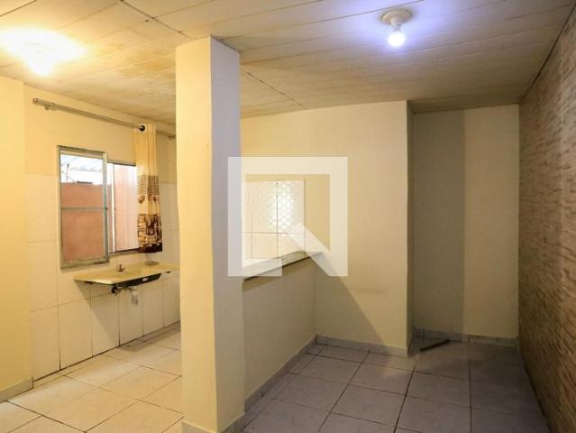 Kitnet aluguel em Região Geográfica Imediata de Belo Horizonte, Região Metropolitana de Belo Horizonte