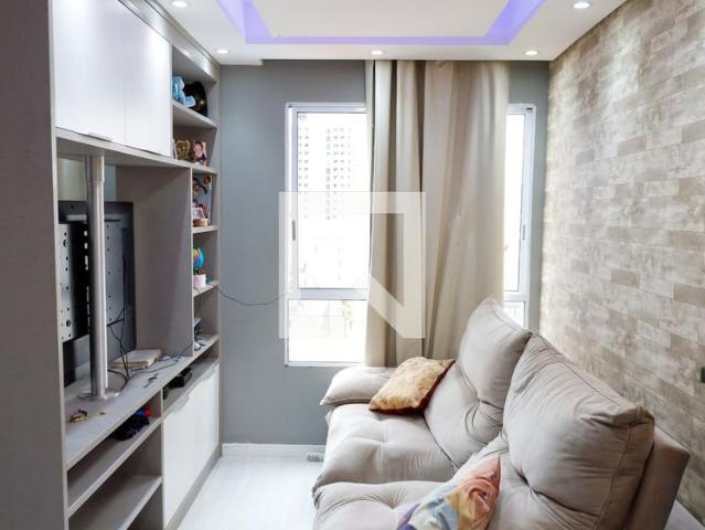 Kitnet aluguel em Região Imediata de São Paulo, Região Metropolitana de São Paulo