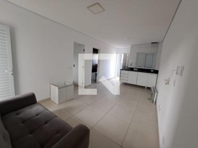 Kitnet aluguel em Região Imediata de São Paulo, Região Metropolitana de São Paulo