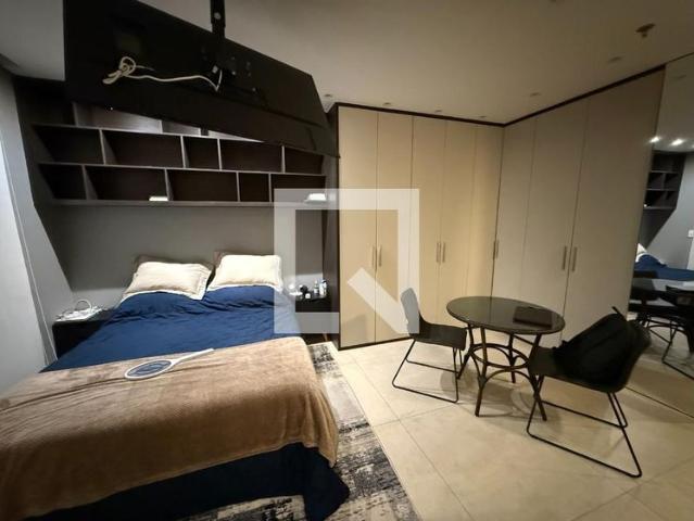 Kitnet aluguel em Região Imediata de São Paulo, Região Metropolitana de São Paulo