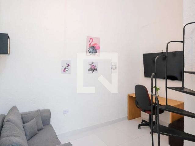 Kitnet aluguel em Região Imediata de São Paulo, Região Metropolitana de São Paulo