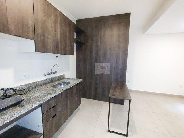 Kitnet aluguel em Região Imediata de São Paulo, Região Metropolitana de São Paulo